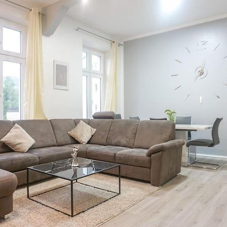 Apartment In Wuppertal - Charmante 3-Zimmer-Oase Mit Kamin Und Badewanne Exteriér fotografie