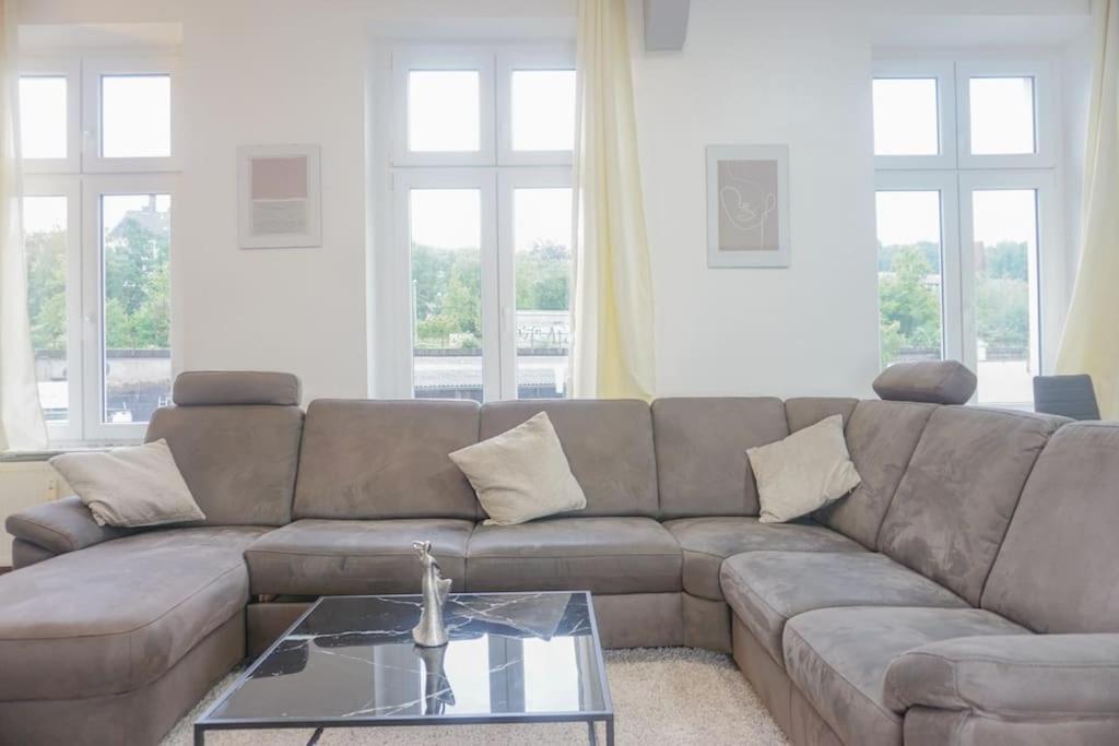 Apartment In Wuppertal - Charmante 3-Zimmer-Oase Mit Kamin Und Badewanne Exteriér fotografie