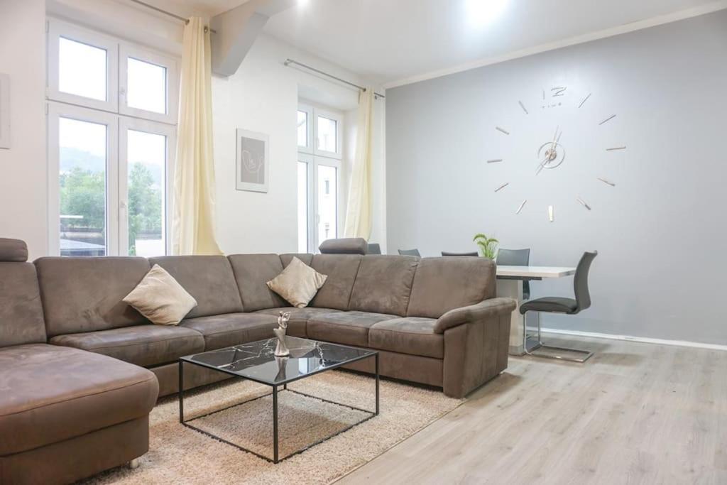 Apartment In Wuppertal - Charmante 3-Zimmer-Oase Mit Kamin Und Badewanne Exteriér fotografie