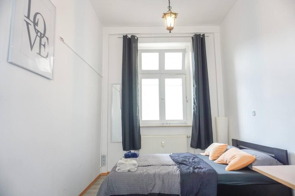 Apartment In Wuppertal - Charmante 3-Zimmer-Oase Mit Kamin Und Badewanne Exteriér fotografie
